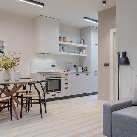 شقة Charming Retiro Chic مدريد المظهر الخارجي الصورة
